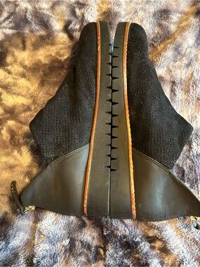 Dr. Scholl's Black Suede & Leather Ankle Boots with Tan Trim